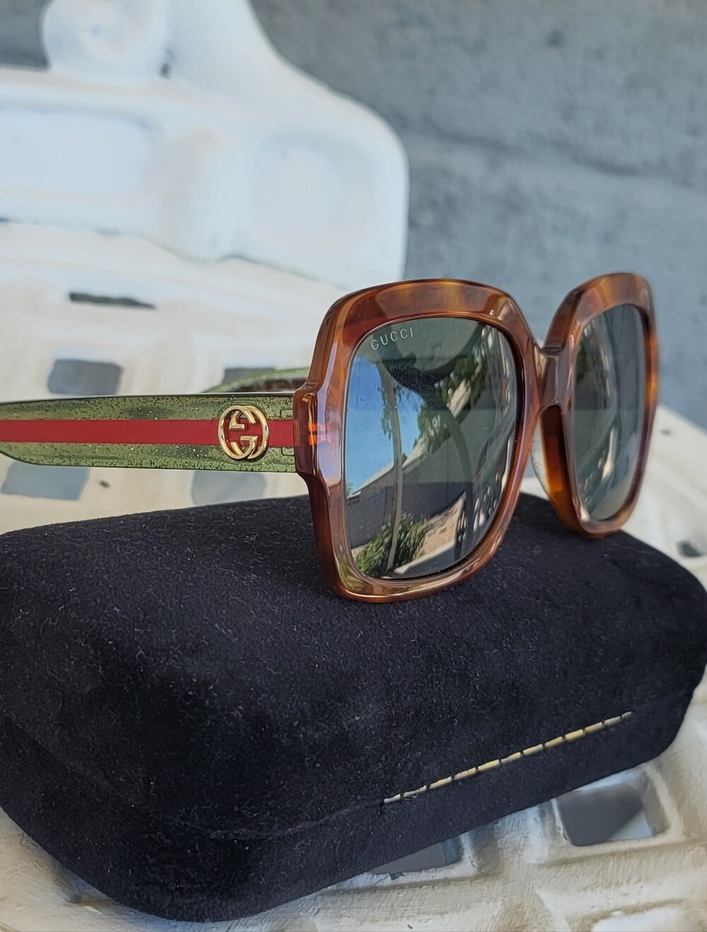 Gucci Tortoiseshell Sunglasses with Green and Red Striped Temples